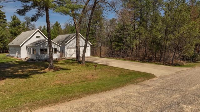 1974 N Cypress Lane, Arkdale, WI 54613