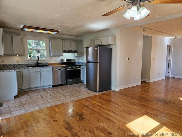 1046 Michigan Road, Madison, IN 47250