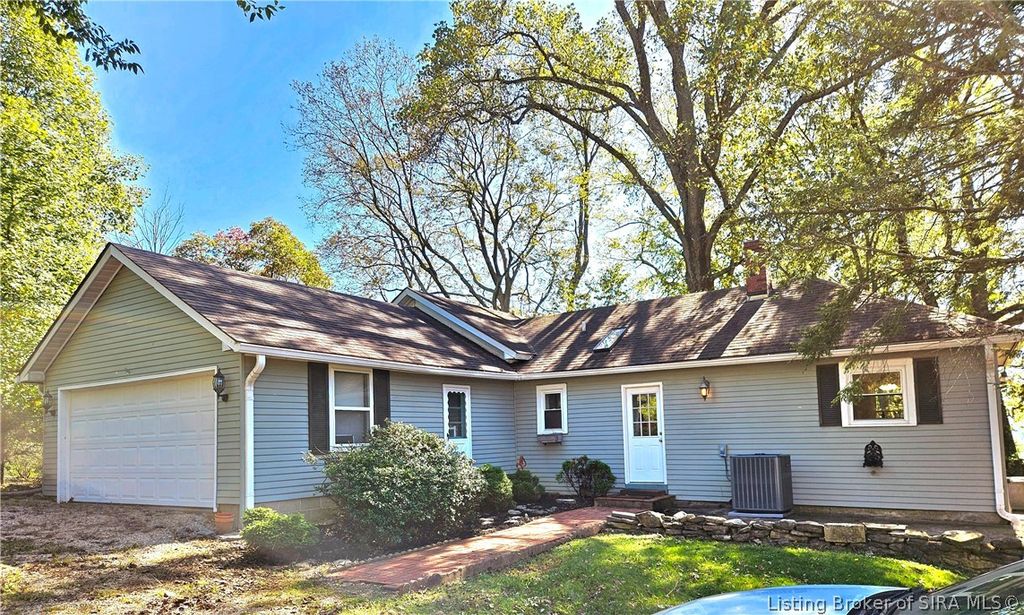 1046 Michigan Road, Madison, IN 47250