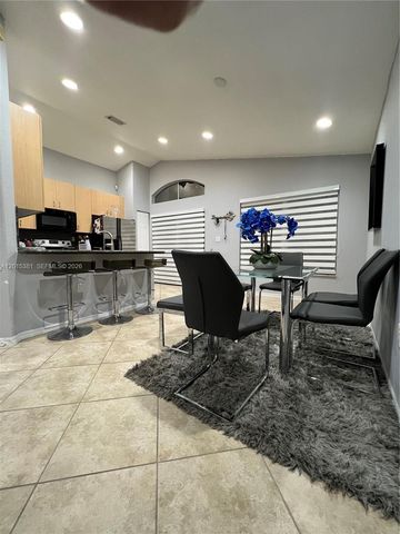 1916 SE 14th Ct, Homestead, FL 33035