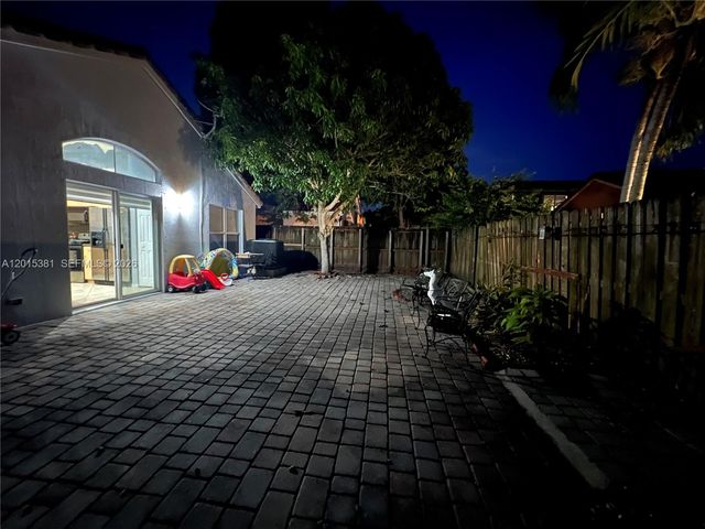 1916 SE 14th Ct, Homestead, FL 33035