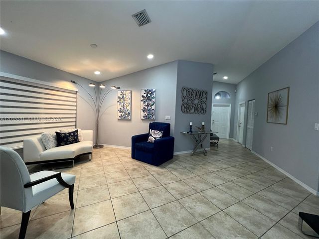 1916 SE 14th Ct, Homestead, FL 33035