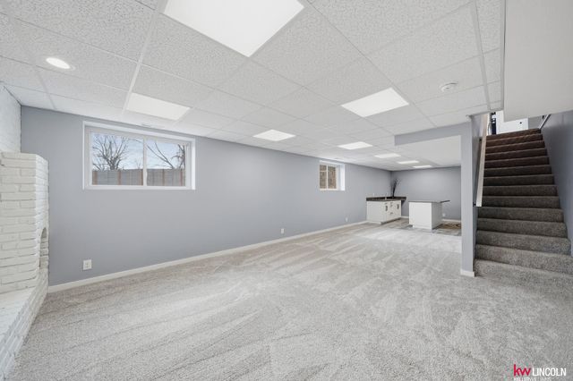 809 W Burt Drive, Lincoln, NE 68521