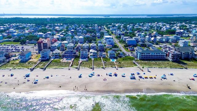 1516 Pinfish Lane, Carolina Beach, NC 28428