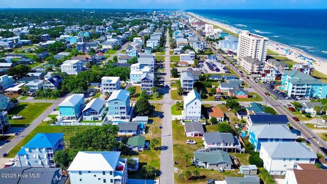 1516 Pinfish Lane, Carolina Beach, NC 28428