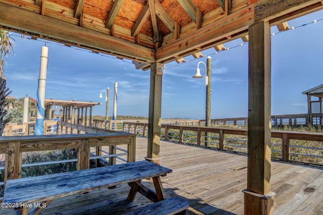 1516 Pinfish Lane, Carolina Beach, NC 28428