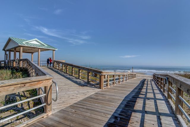 1516 Pinfish Lane, Carolina Beach, NC 28428