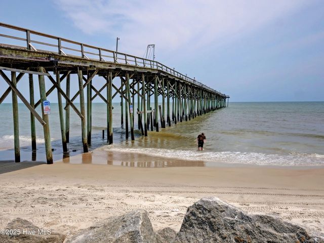 1516 Pinfish Lane, Carolina Beach, NC 28428