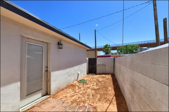 504 CANAL Road, El Paso, TX 79901