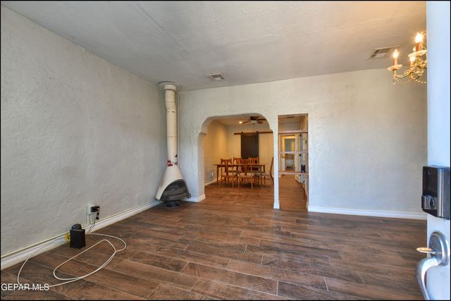 504 CANAL Road, El Paso, TX 79901