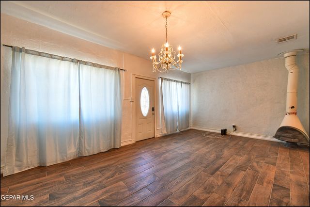 504 CANAL Road, El Paso, TX 79901