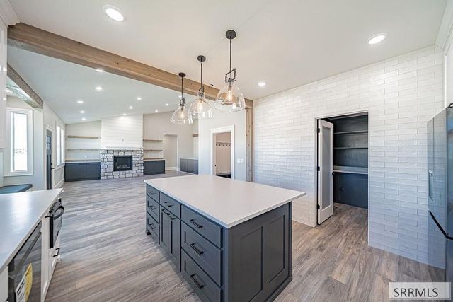 1571 Palm Springs Drive, Idaho Falls, ID 83404