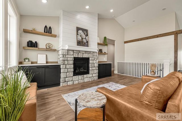 1571 Palm Springs Drive, Idaho Falls, ID 83404