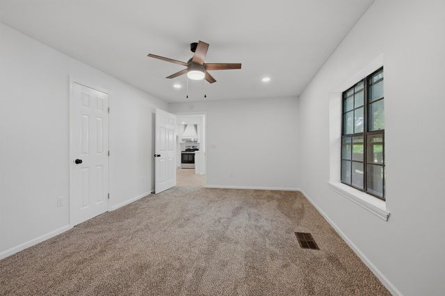 763 Cedar Oak Drive, Pottsboro, TX 75076