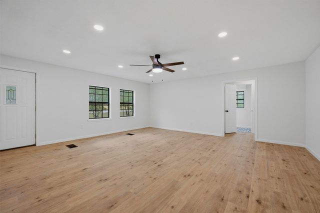 763 Cedar Oak Drive, Pottsboro, TX 75076