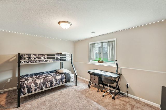 9195 25th Street NE, Saint Michael, MN 55376