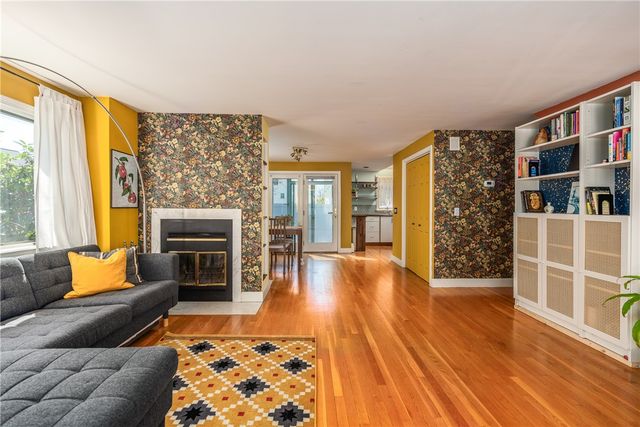 5 Amy Street, Providence, RI 02906