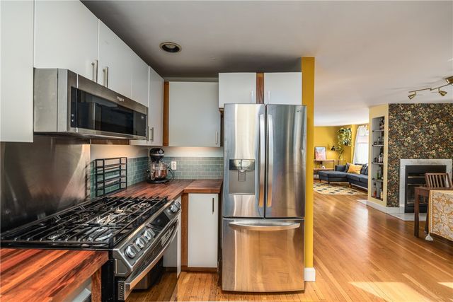 5 Amy Street, Providence, RI 02906