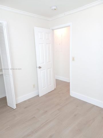 2134 Cleveland St B, Hollywood, FL 33020