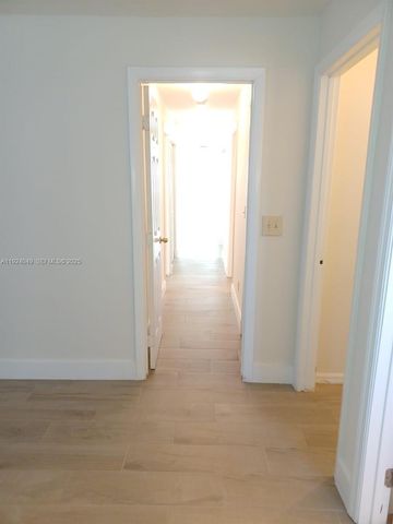 2134 Cleveland St B, Hollywood, FL 33020