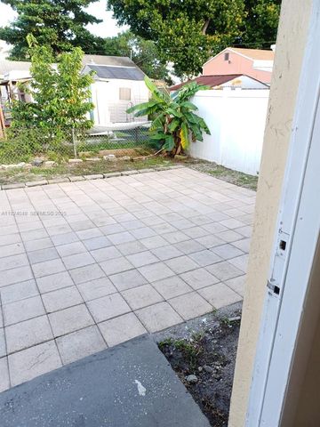 2134 Cleveland St B, Hollywood, FL 33020