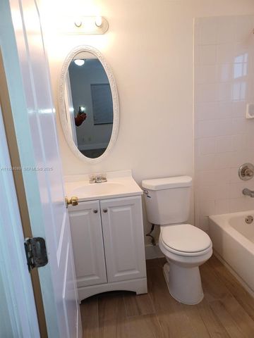 2134 Cleveland St B, Hollywood, FL 33020