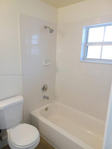 2134 Cleveland St B, Hollywood, FL 33020