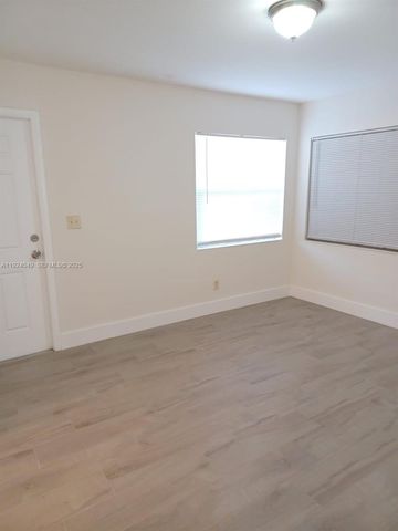 2134 Cleveland St B, Hollywood, FL 33020