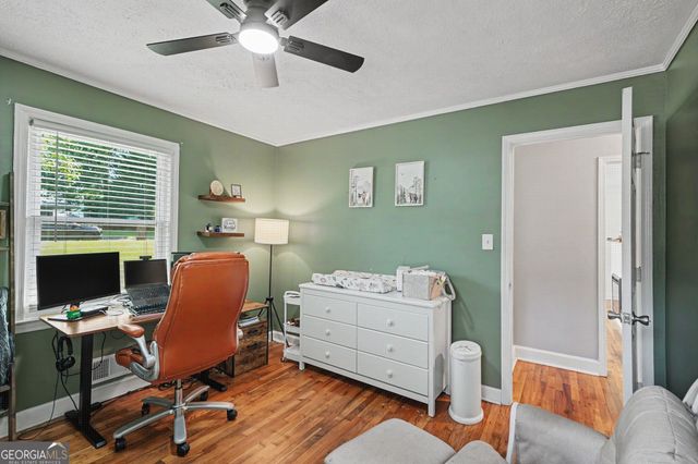 1337 Greenview Drive, Griffin, GA 30224