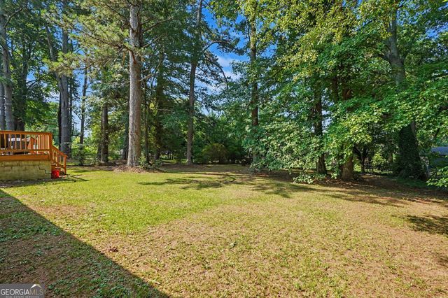 1337 Greenview Drive, Griffin, GA 30224