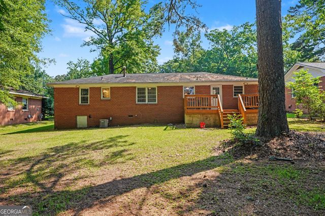 1337 Greenview Drive, Griffin, GA 30224
