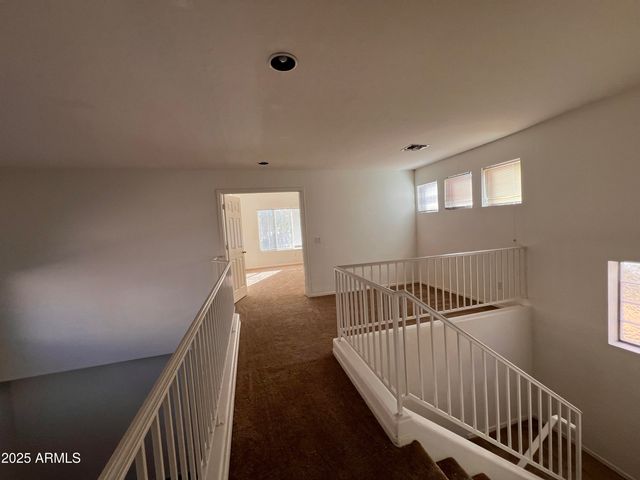 10065 E CAPRI Avenue, Mesa, AZ 85208