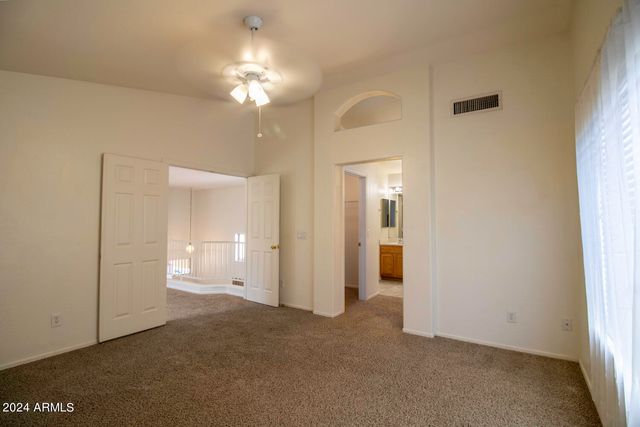 10065 E CAPRI Avenue, Mesa, AZ 85208