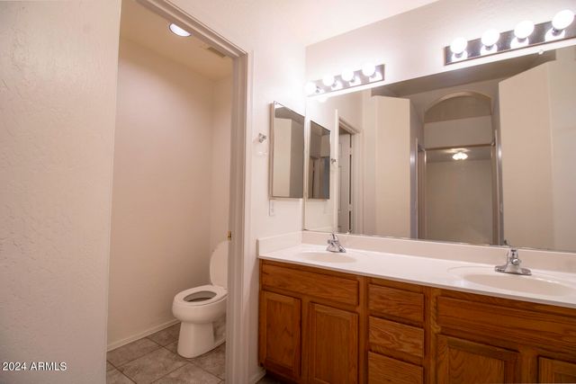 10065 E CAPRI Avenue, Mesa, AZ 85208