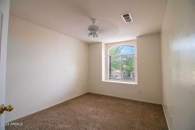 10065 E CAPRI Avenue, Mesa, AZ 85208