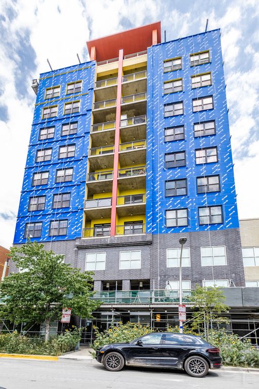 1122 W Catalpa Avenue 616, Chicago, IL 60640