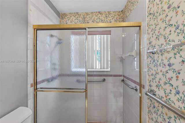 1306 NW 125th Ter, Sunrise, FL 33323