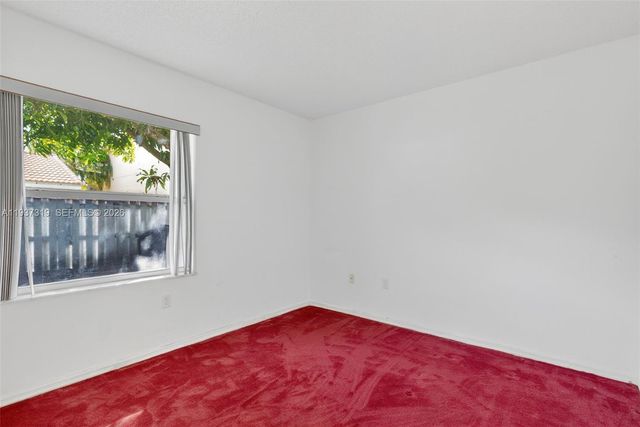 1306 NW 125th Ter, Sunrise, FL 33323