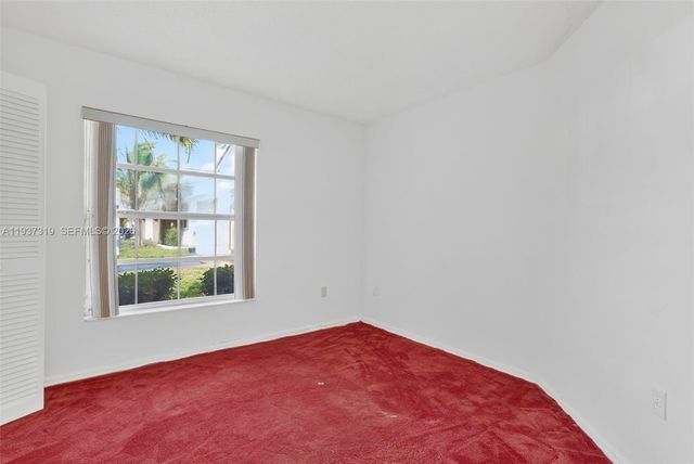 1306 NW 125th Ter, Sunrise, FL 33323