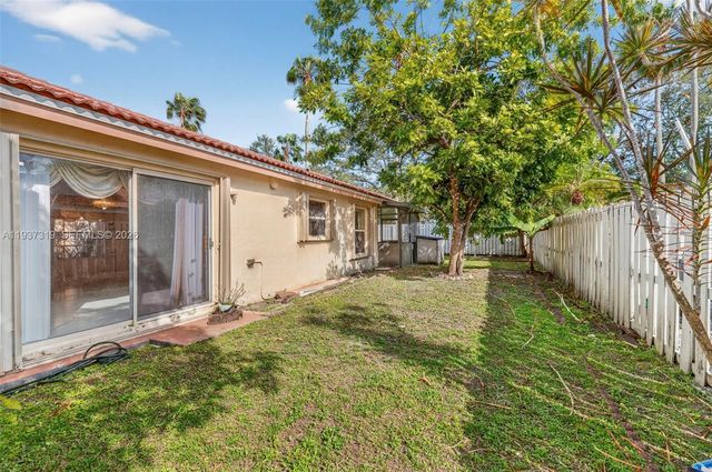 1306 NW 125th Ter, Sunrise, FL 33323