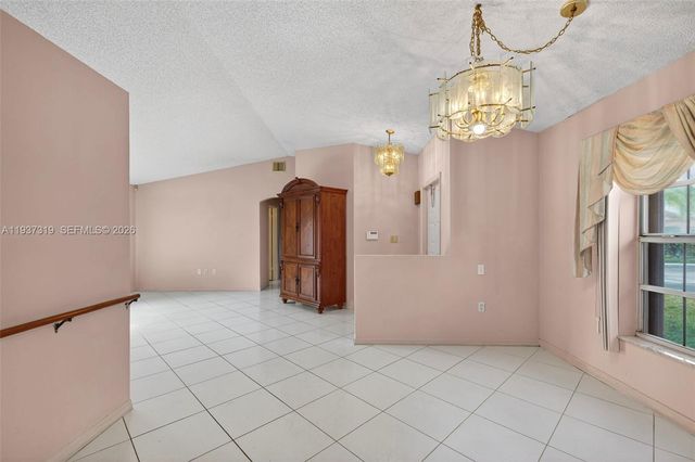 1306 NW 125th Ter, Sunrise, FL 33323