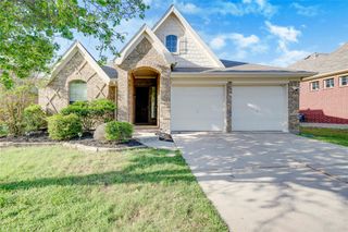 1700 Sparrow Lane, Aubrey, TX 76227