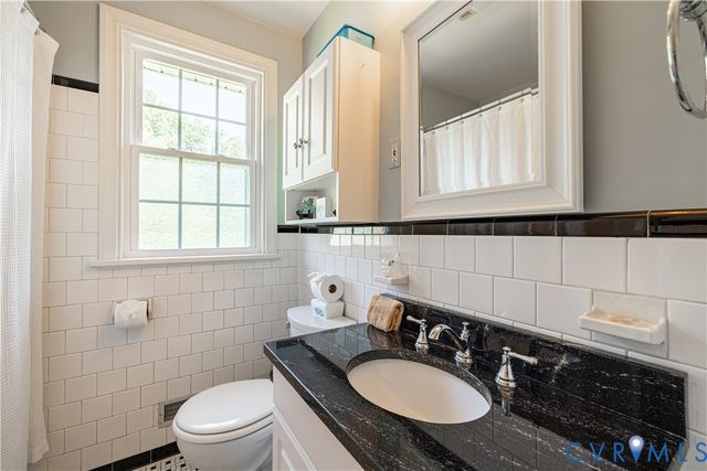 1107 Ridgecrest Dr, Henrico, VA 23229
