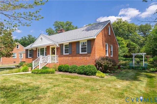 1107 Ridgecrest Dr, Henrico, VA 23229