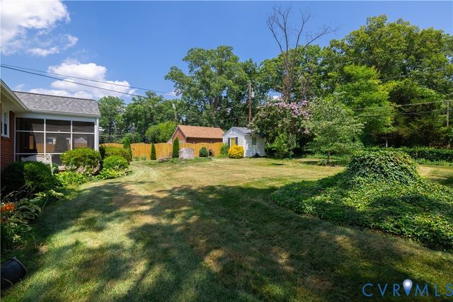1107 Ridgecrest Dr, Henrico, VA 23229