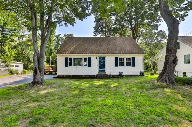 42 Elgin Street, Nashua, NH 03060
