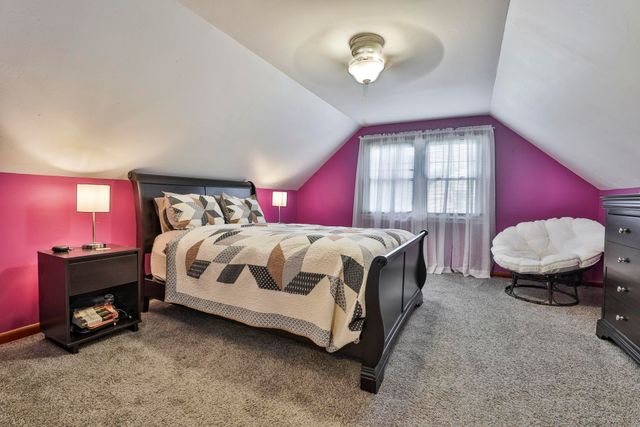 42 Elgin Street, Nashua, NH 03060