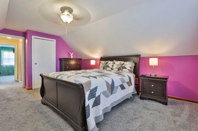 42 Elgin Street, Nashua, NH 03060