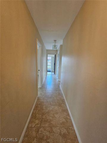 1221 SE 46th LN L, Cape Coral, FL 33904