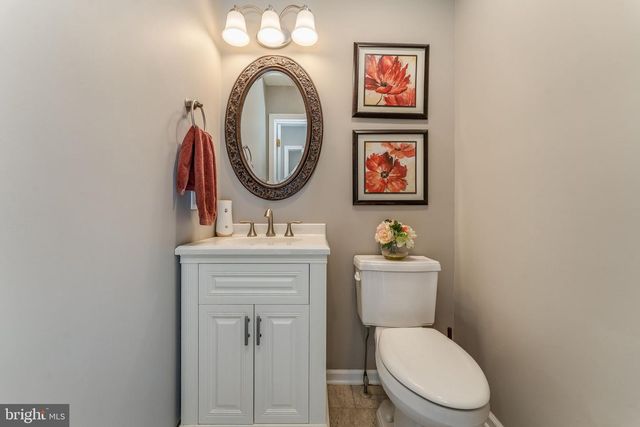 11 WILSON WAY, Ringoes, NJ 08551